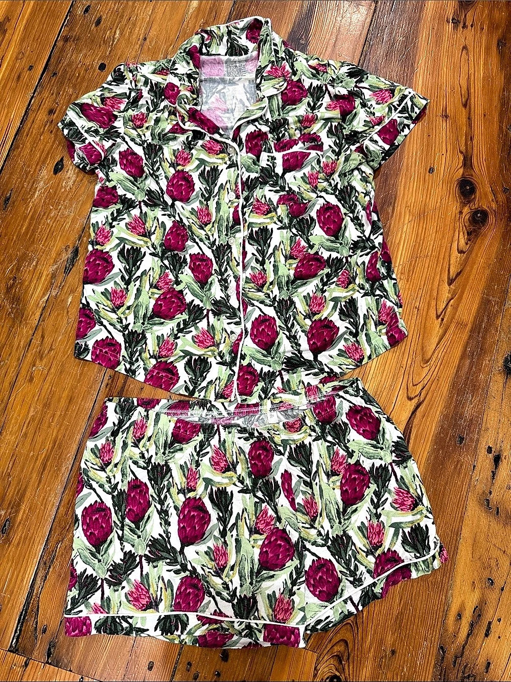 Target Gillian & O’Malley Floral Two-Piece Set in Green & Pink Size Medium